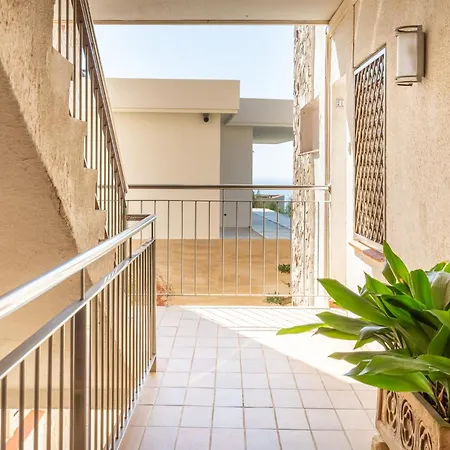 Apartamento Senya Salvi Sant Feliu de Guíxols Exterior photo